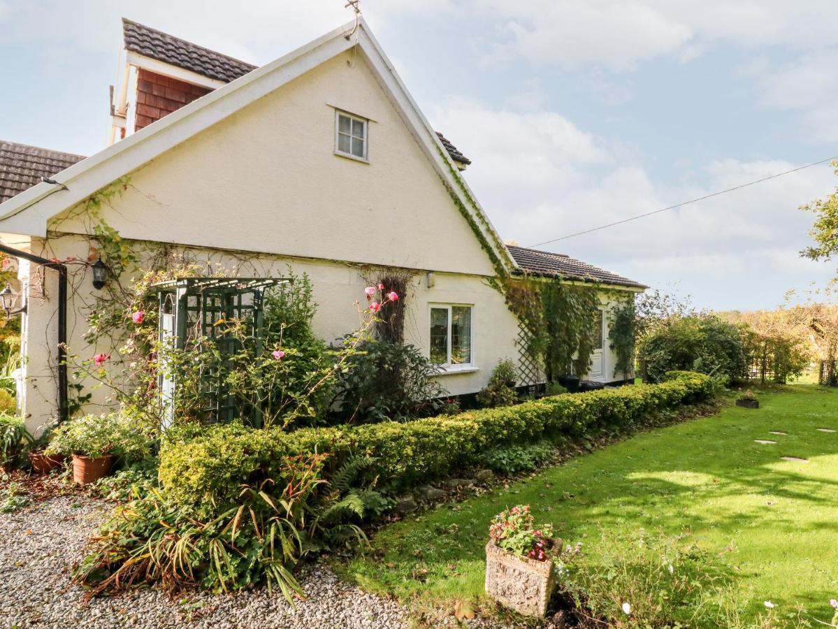 Claire's Cottage, Bude Poughill  Extérieur photo